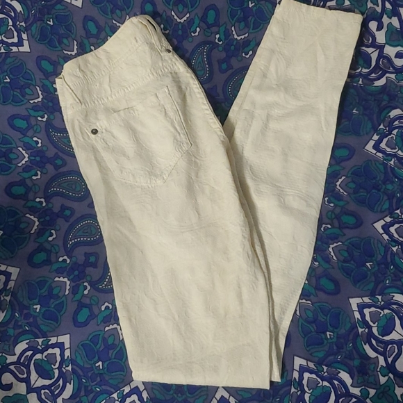 Jeans - Picture 3 of 3